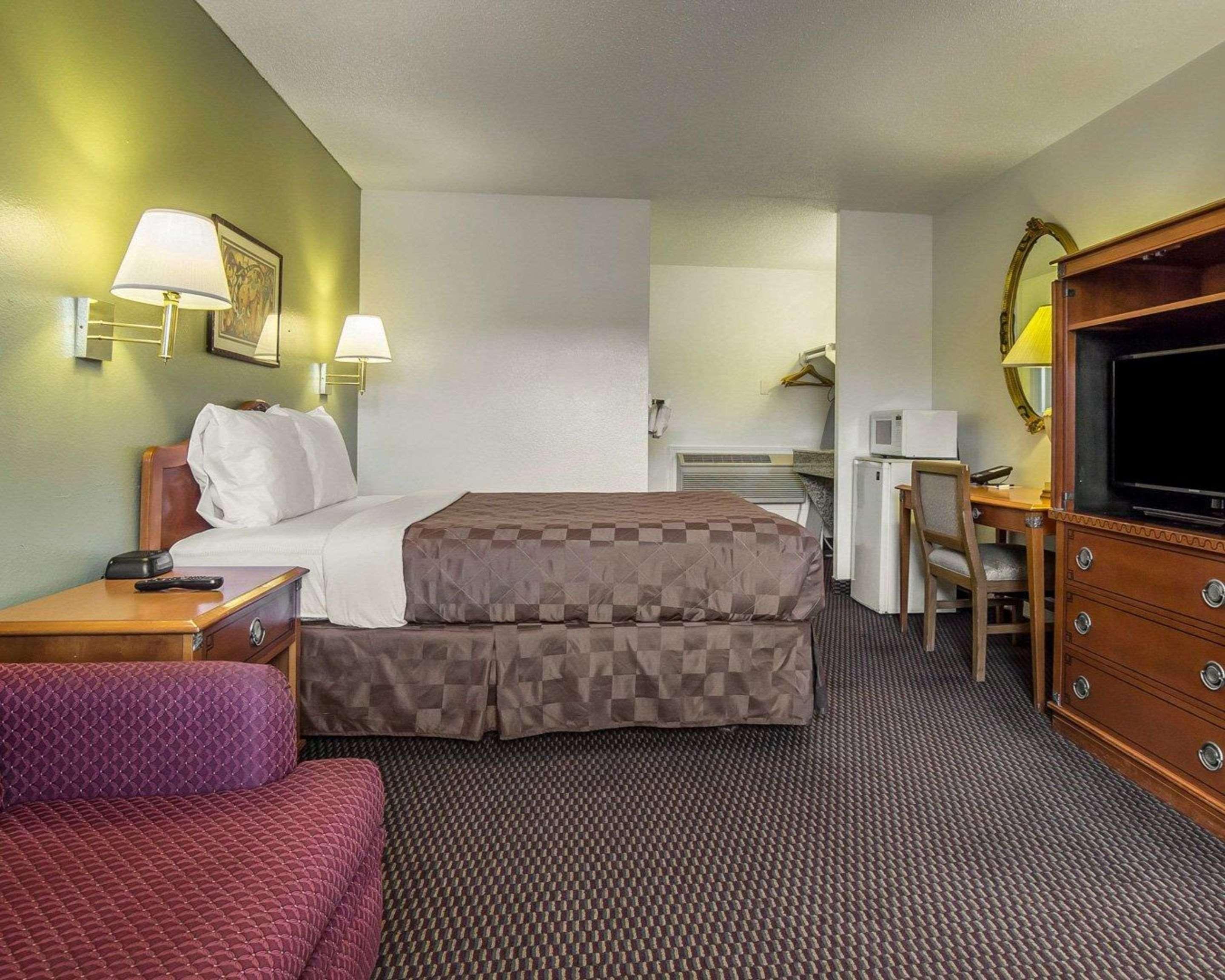 Motel 6 Hermiston Or Umatilla Екстер'єр фото