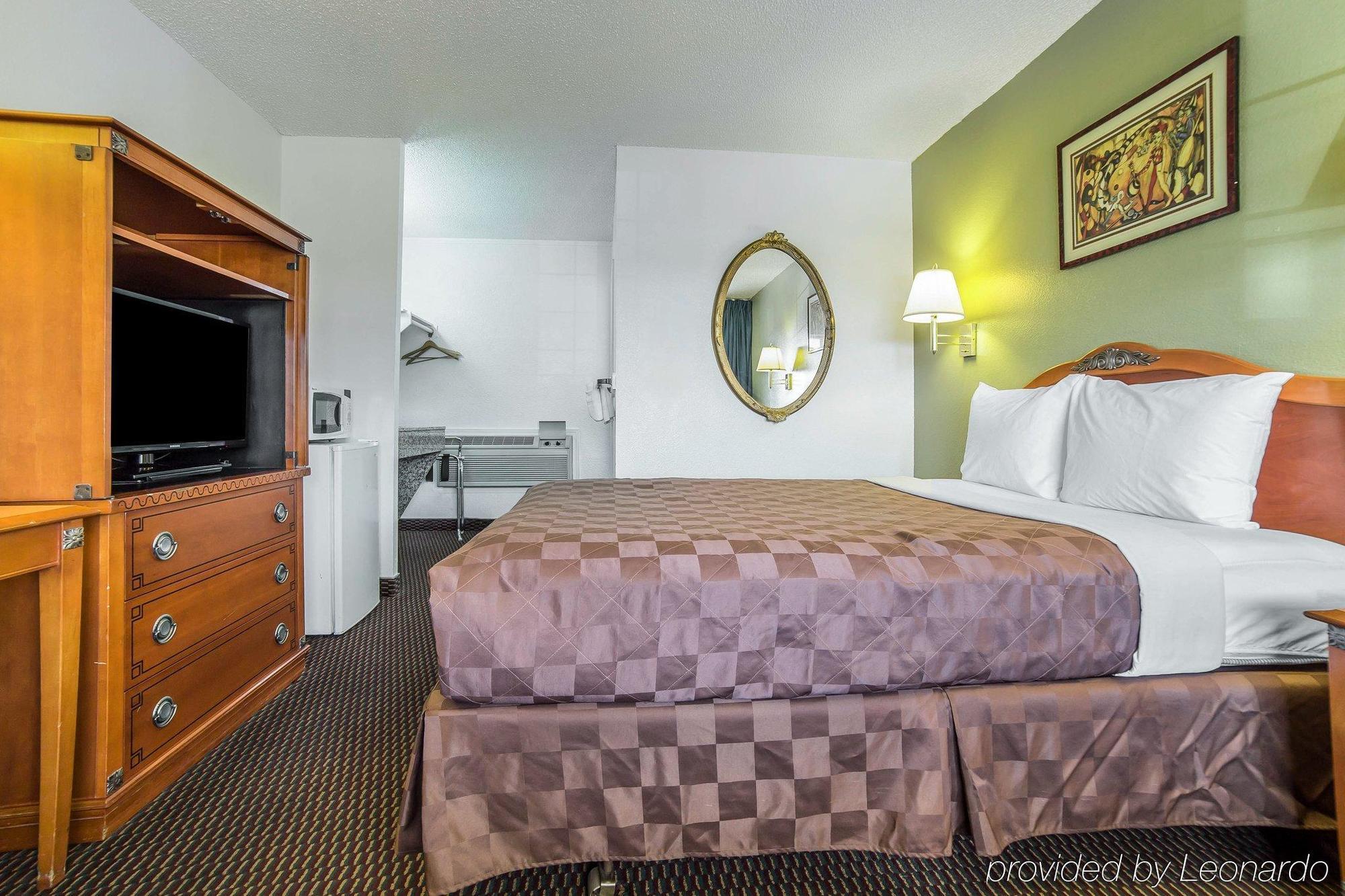 Motel 6 Hermiston Or Umatilla Екстер'єр фото
